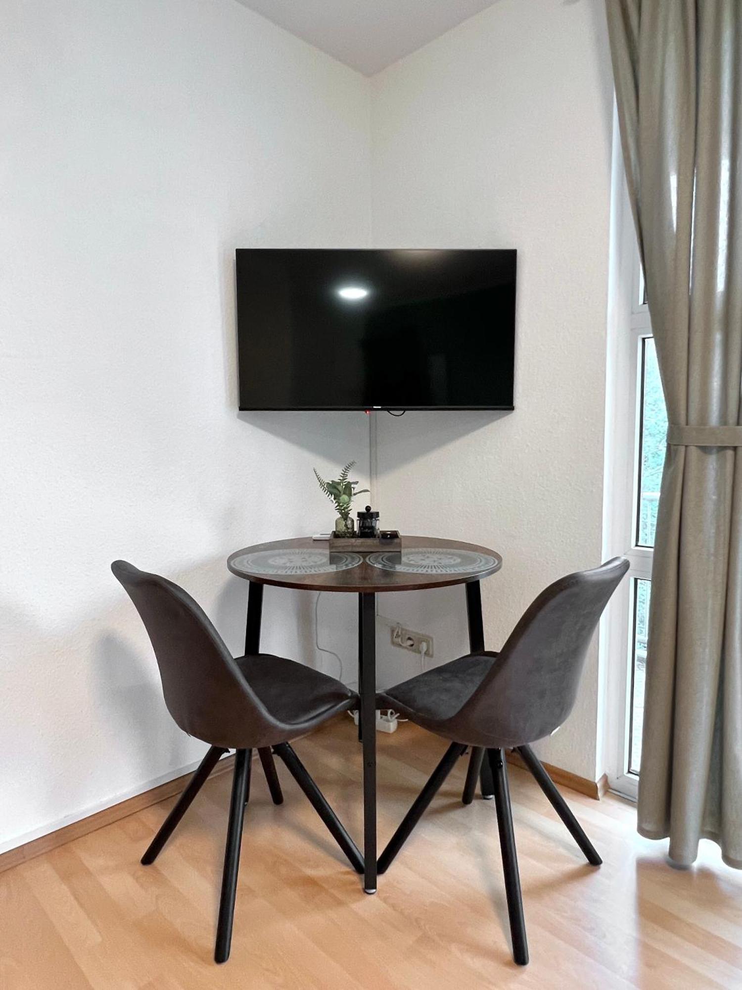 Sali - Essen - Studioapartments Buitenkant foto